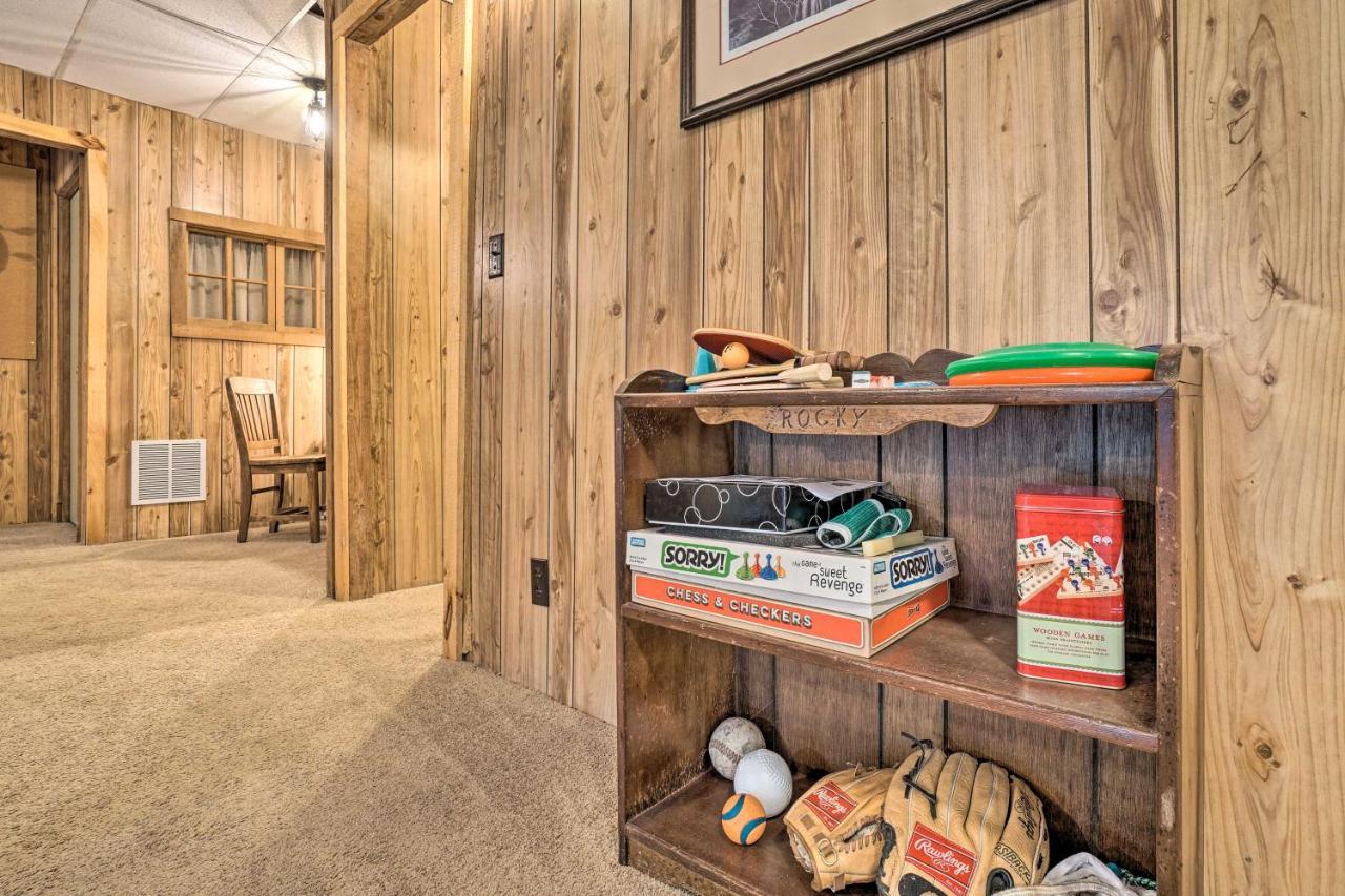 Trinity Oaks Escape With Hot Tub And Fire Pit Villa Clayton Eksteriør bilde