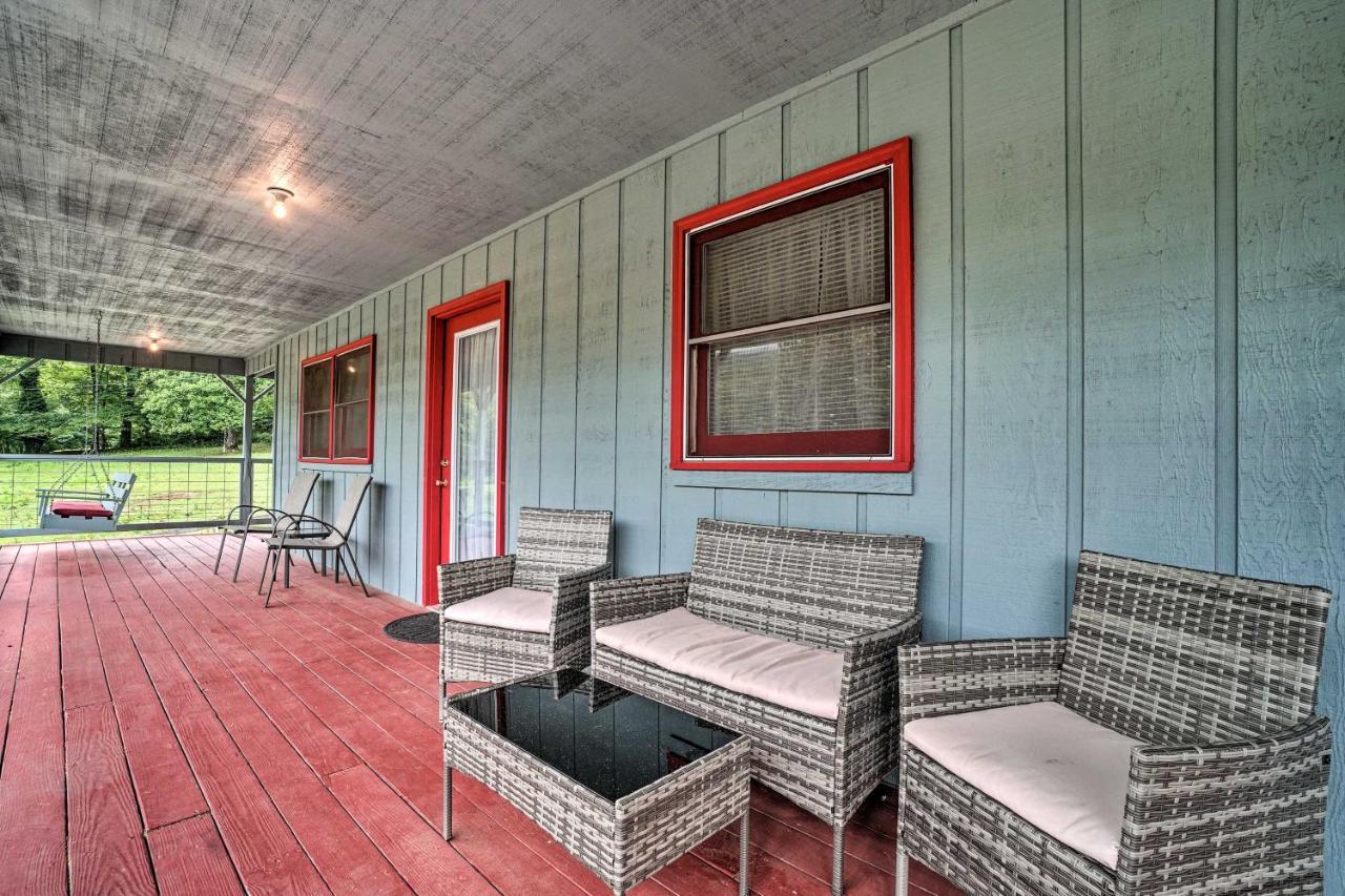 Trinity Oaks Escape With Hot Tub And Fire Pit Villa Clayton Eksteriør bilde